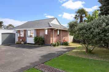 2/3 Seaward Place, Wattle Downs