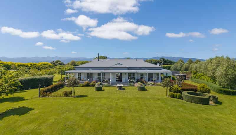 68 Tarahunga Road, LEVIN