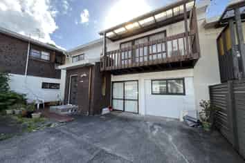 2/36 The Drive, Epsom