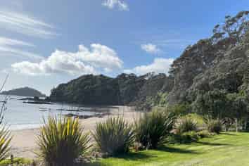 306 Rockell Road, Whananaki