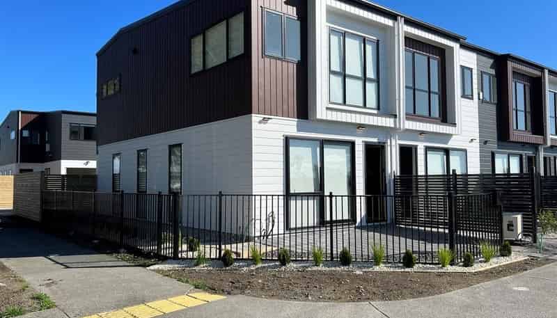 11 Aramata Road, Takanini