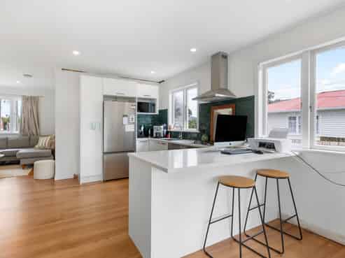 23 Reid Road, New Lynn