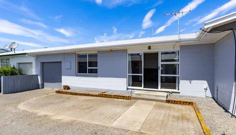 210C Maxwell Road, Redwoodtown