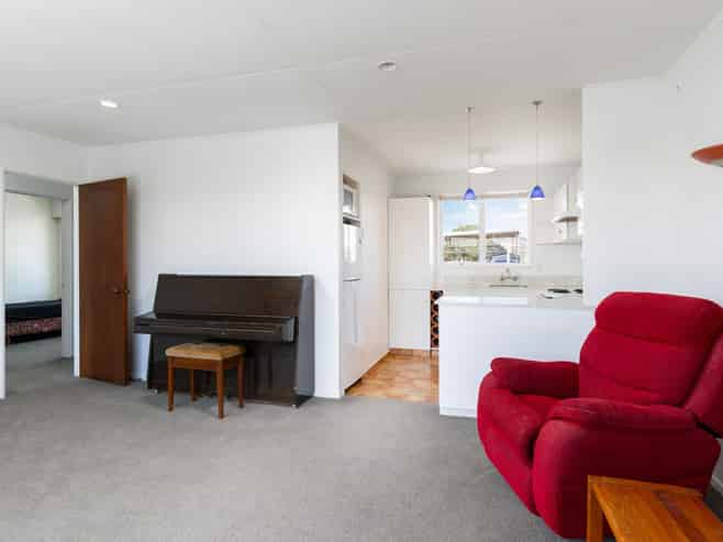 210C Maxwell Road, Redwoodtown