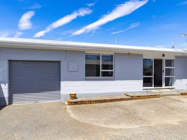 210C Maxwell Road, Redwoodtown