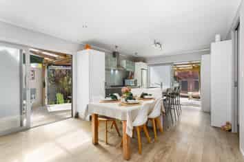 134 Brightside Road, Stanmore Bay