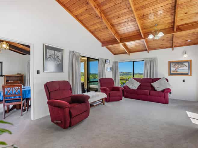 292 Pipiwai Road, Ngararatunua