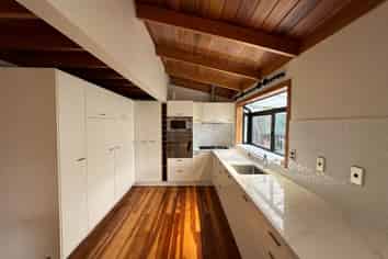 3C Dallinghoe Crescent, Milford