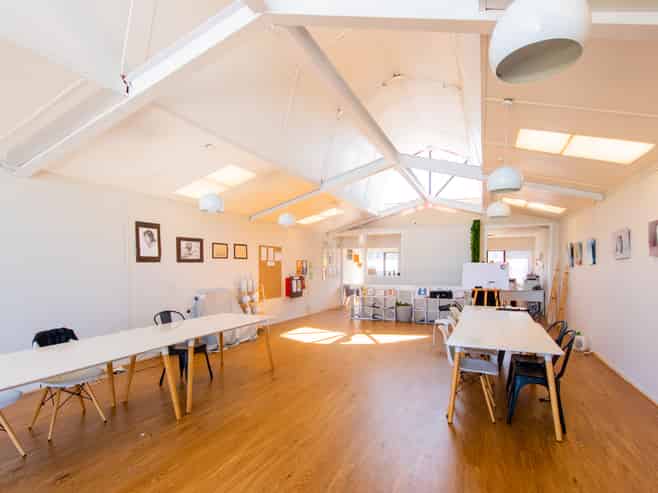 Bright Elevated Birkenhead Studio