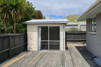 1/565A Ferry Road, Woolston