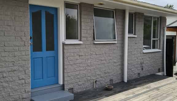 1/565A Ferry Road, Woolston