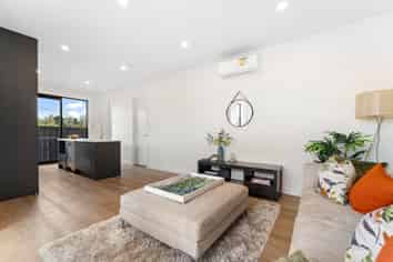 10a Serjeant Street, Henderson