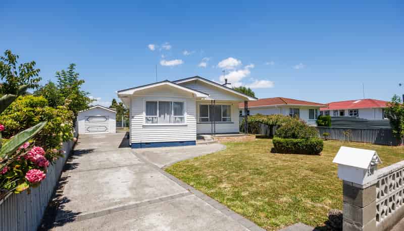 536 Pioneer Highway, Highbury