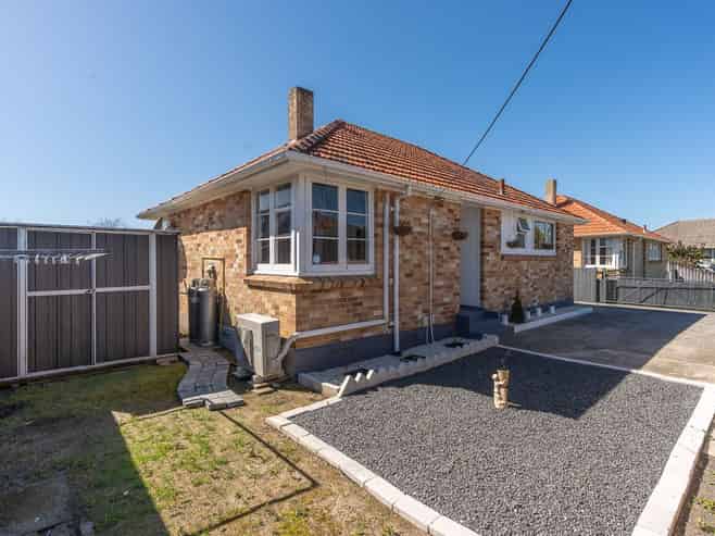 9 & 9A Odette Street, Bader