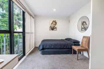 8/1902 Great North Road, Avondale