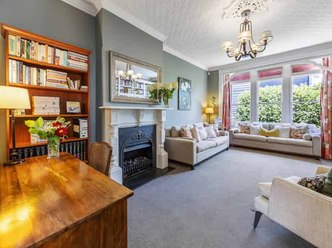 6 Poronui Street, Mount Eden