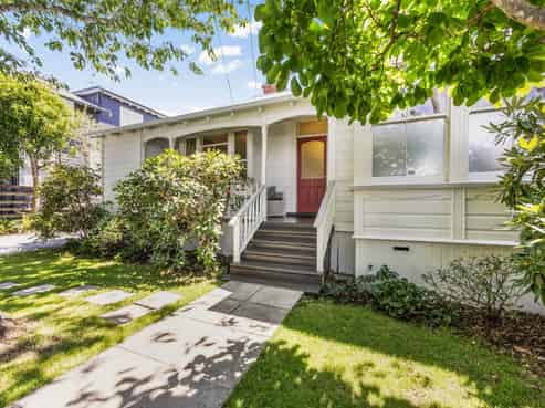 6 Poronui Street, Mount Eden