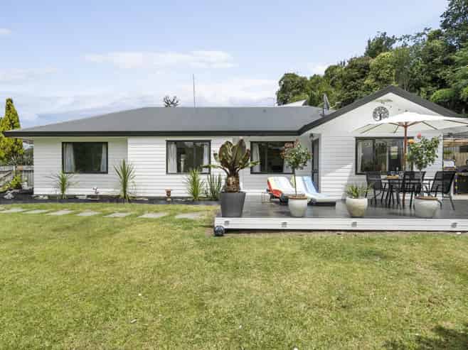52 Awaiti Place, Hairini
