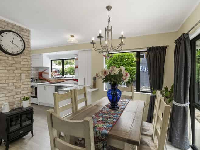 52 Awaiti Place, Hairini