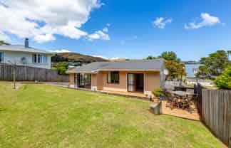 15 Kalingo Street, Waitangirua