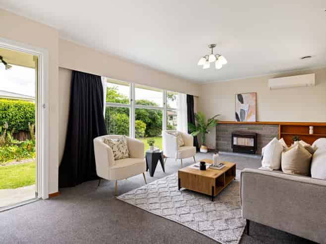 20 Jeanette Street, Glenview