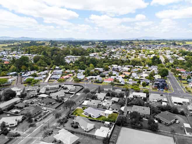 20 Jeanette Street, Glenview