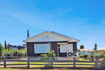 3 Cross Street , Taumarunui