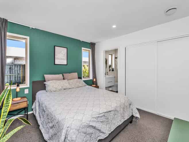 23 Newbrook Terrace, Darfield