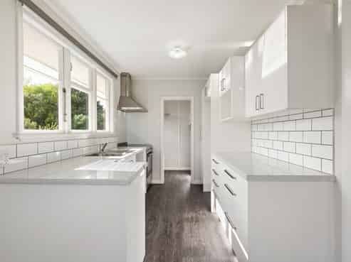 4 Key Crescent, Seddon