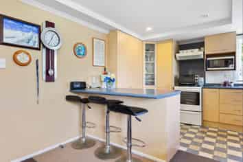 9 York Street, Levin