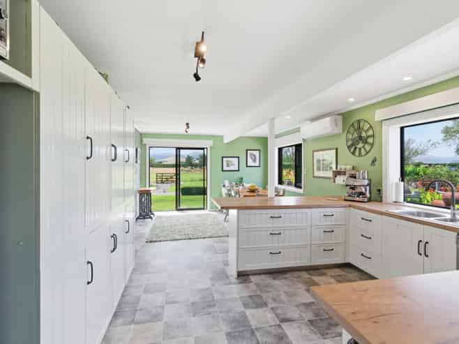 79 Dalys Road, Lincoln