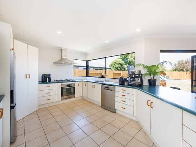 110 Peter Hall Drive, Kelvin Grove