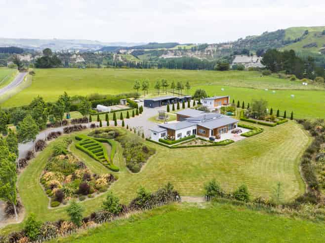 314 Cheltenham Hunterville Road, Waituna West