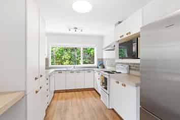 34 Ranui Crescent, Khandallah