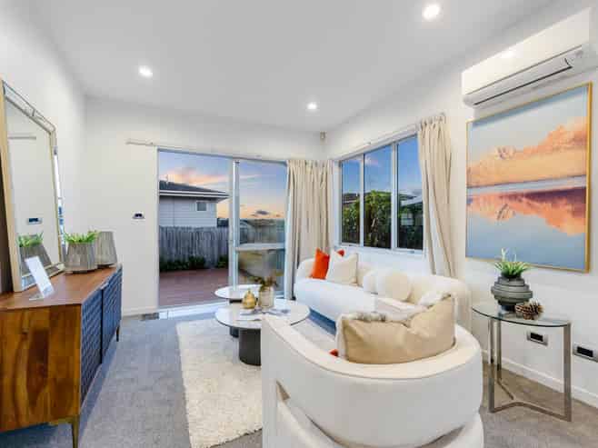 117 Sturges Road, Henderson