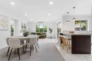 84 Ngahue Drive, Stonefields