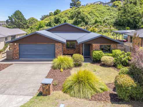 7 Sandy Lane, Otamatea