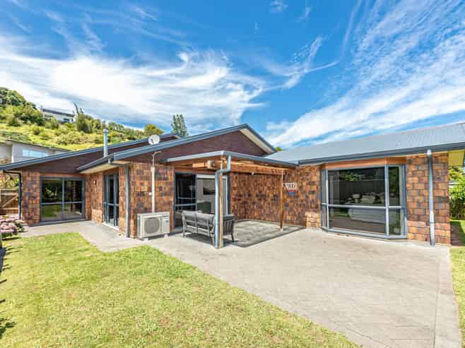 7 Sandy Lane, Otamatea