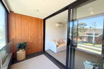 106/1 Buscomb Avenue, Henderson