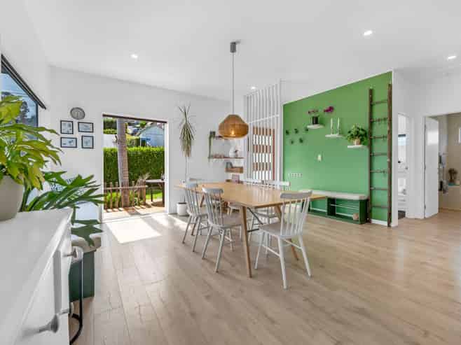 13 Rewa Road, Maraetai