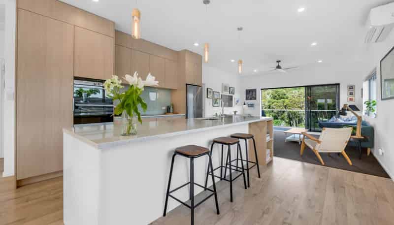 13 Rewa Road, Maraetai