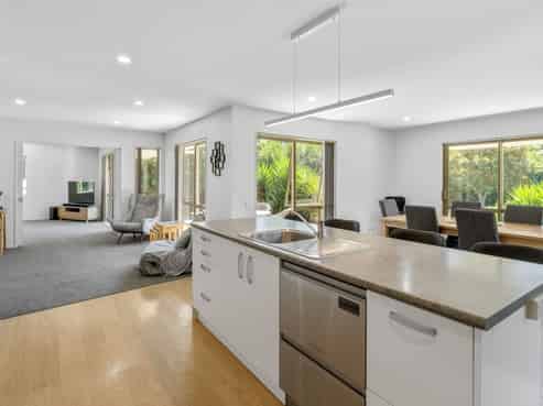 38 St Laurent Way, Ohau