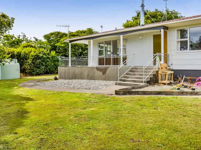 36 Te Roti Road, Hawera