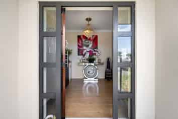 34 Northwood Avenue, Mahora