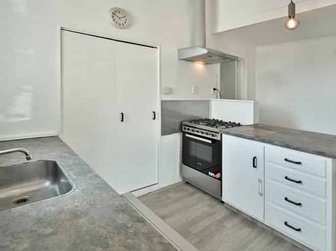 400 Nelson Street North, Hastings