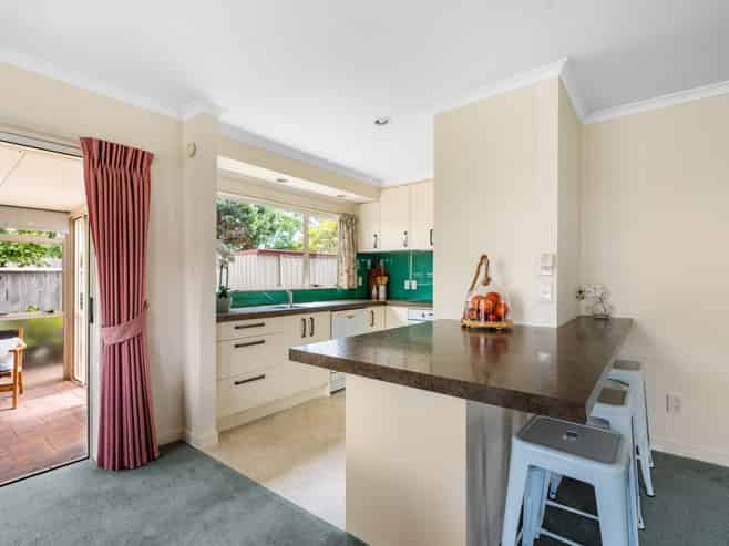 9/212 Grove Road, Mayfair