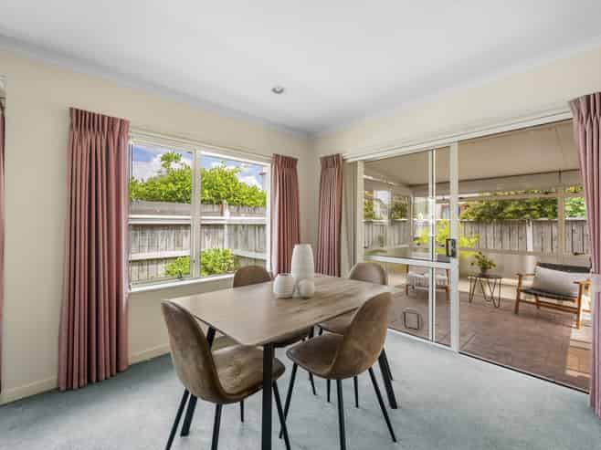 9/212 Grove Road, Mayfair