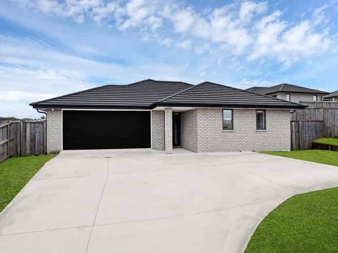 24 PEACOCK PLACE, Pokeno