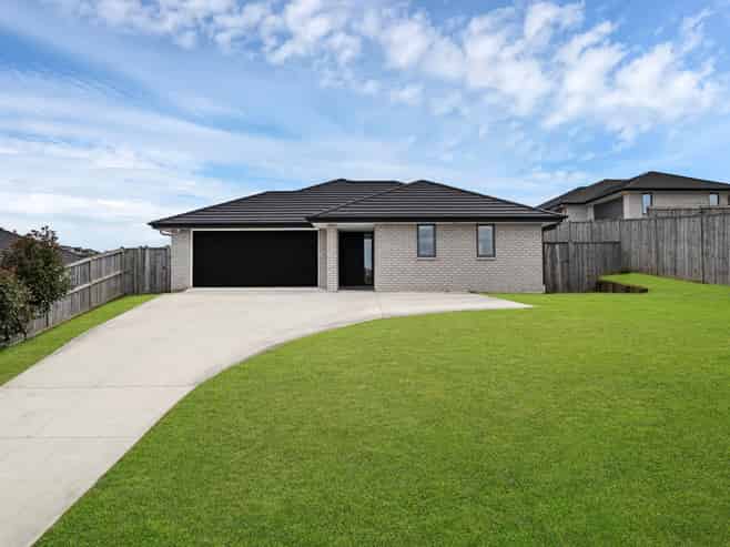 24 PEACOCK PLACE, Pokeno