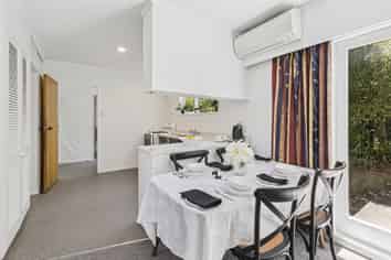 105B Taylor Terrace, Tawa